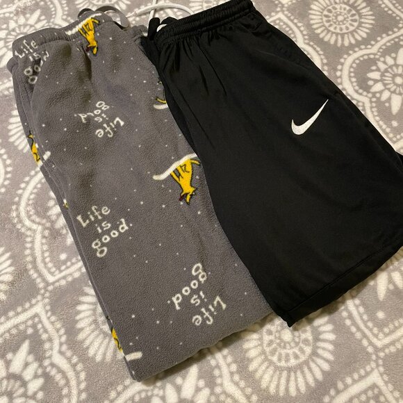 UA 6 Mens small pants bundle in great used condition(4 UA/1 Nike/1 Life is Good) - Picture 9 of 11
